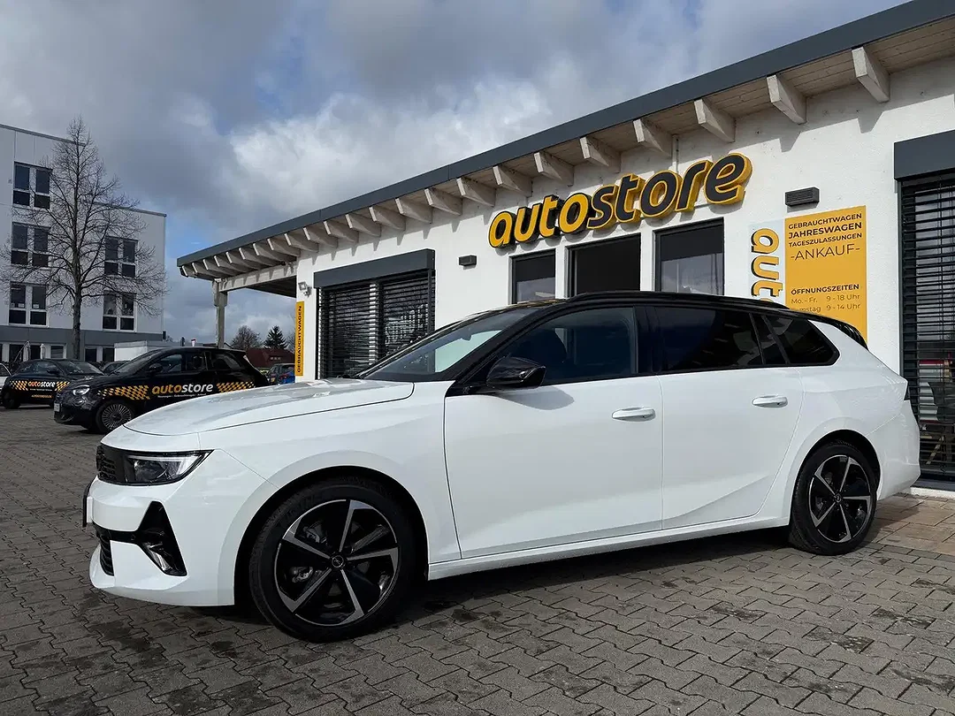 Opel Astra - Afbeelding 1