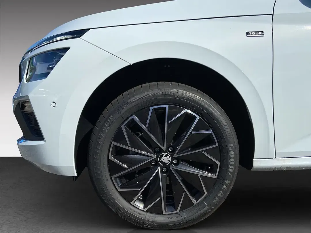 Skoda Kamiq - Thumbnail 5