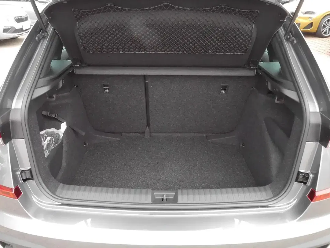 Skoda Kamiq - Thumbnail 6