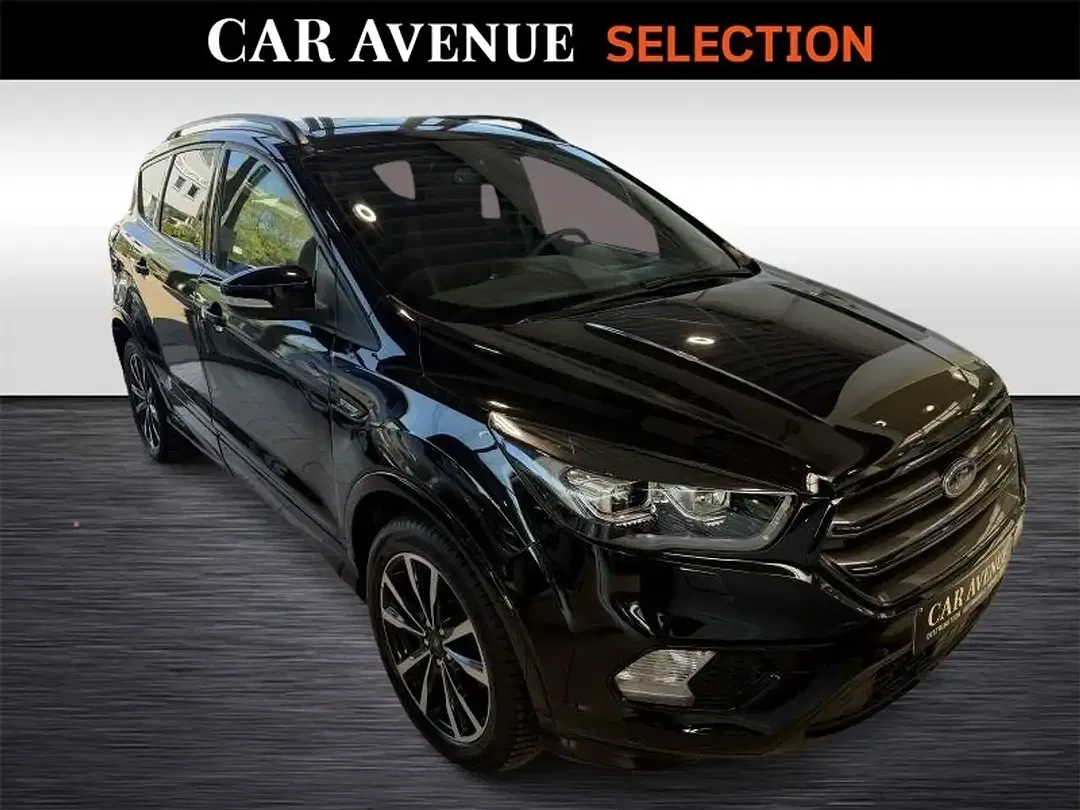 Ford Kuga - Thumbnail 2