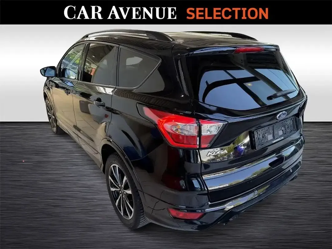 Ford Kuga - Thumbnail 3