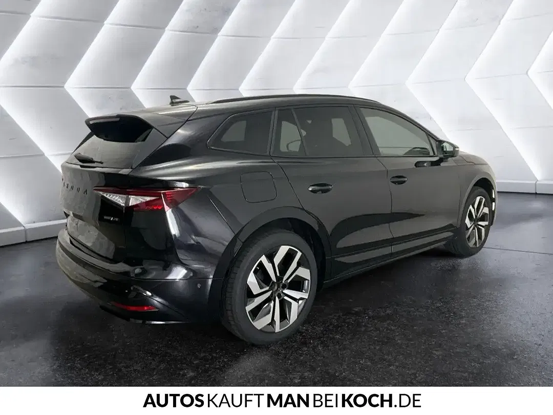 Skoda Enyaq - Thumbnail 3
