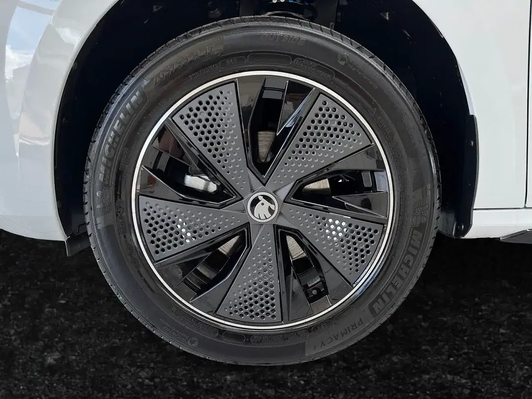 Skoda Kamiq - Thumbnail 13