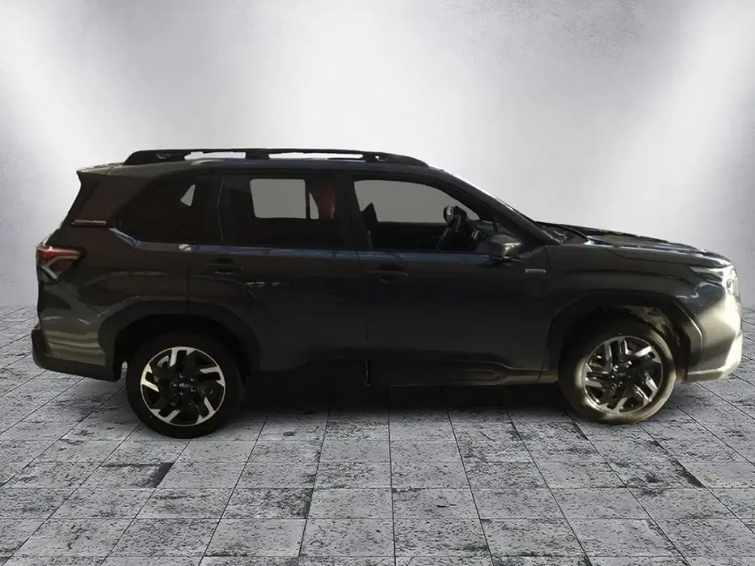 Subaru Forester - Thumbnail 3