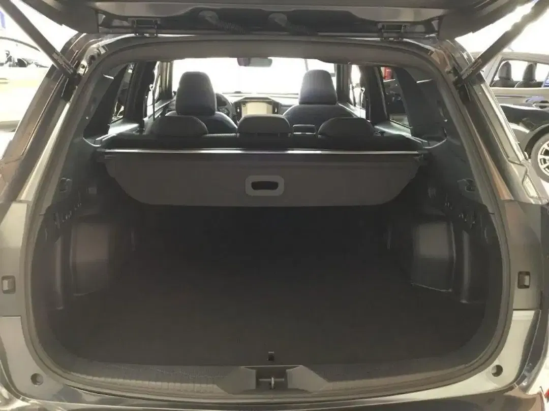 Subaru Forester - Thumbnail 7