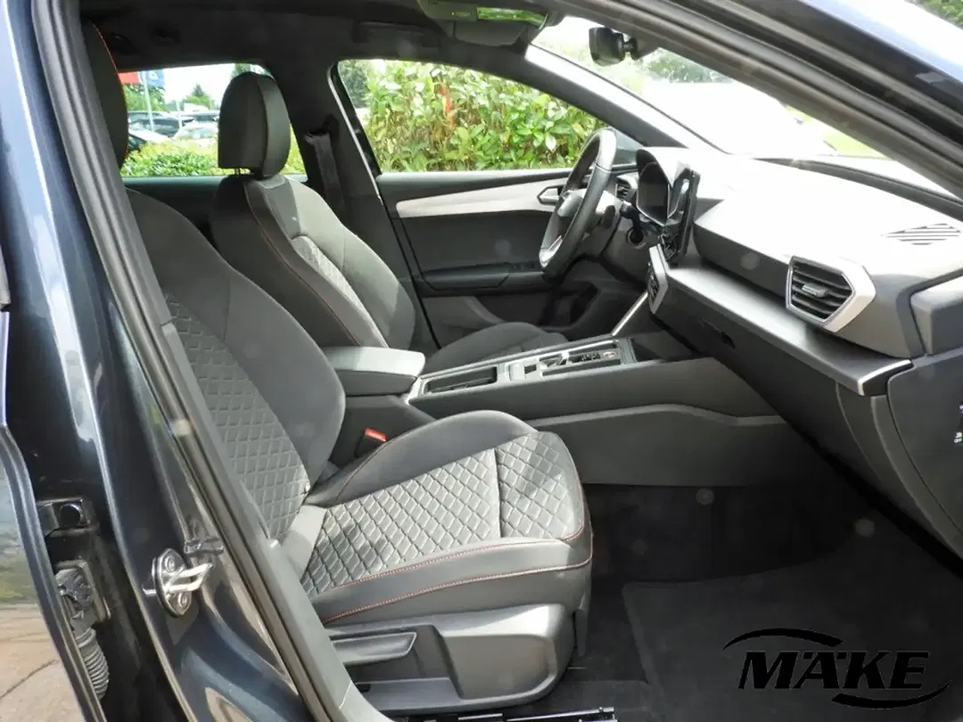 SEAT Leon - Thumbnail 10