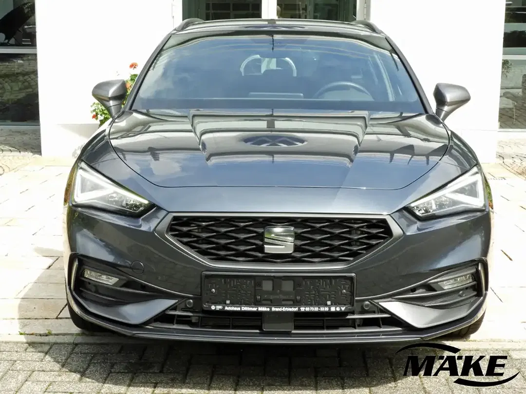 SEAT Leon - Thumbnail 3