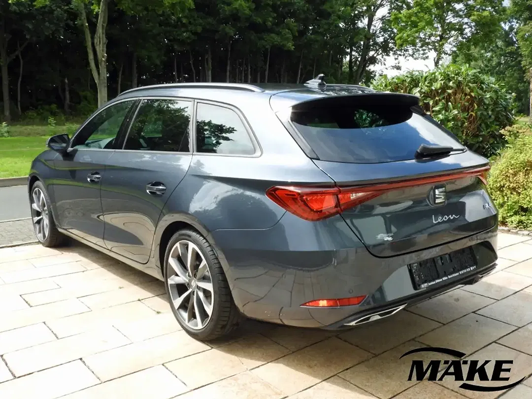 SEAT Leon - Thumbnail 4