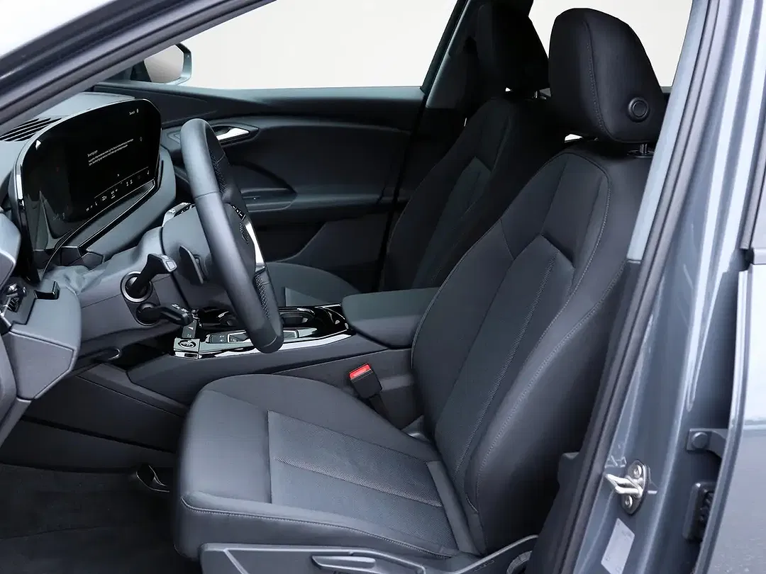 Audi Q6 e-tron - Thumbnail 11