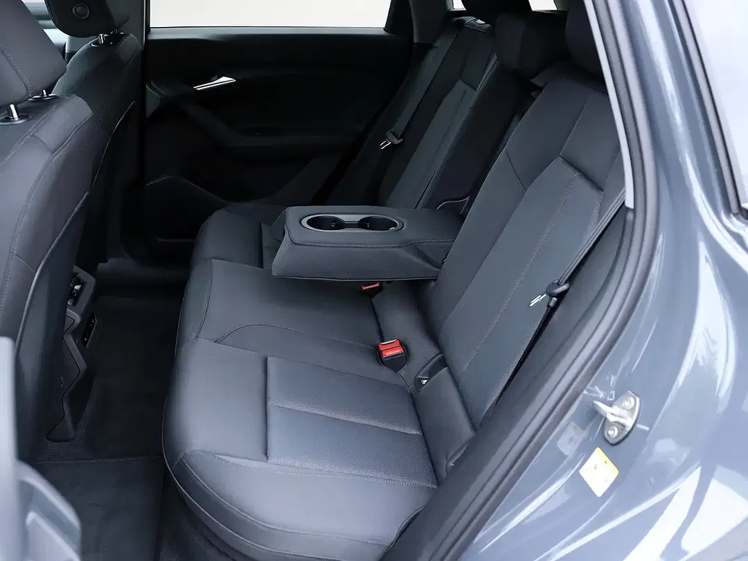 Audi Q6 e-tron - Thumbnail 12