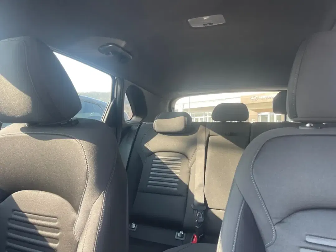 Hyundai i30 - Thumbnail 15