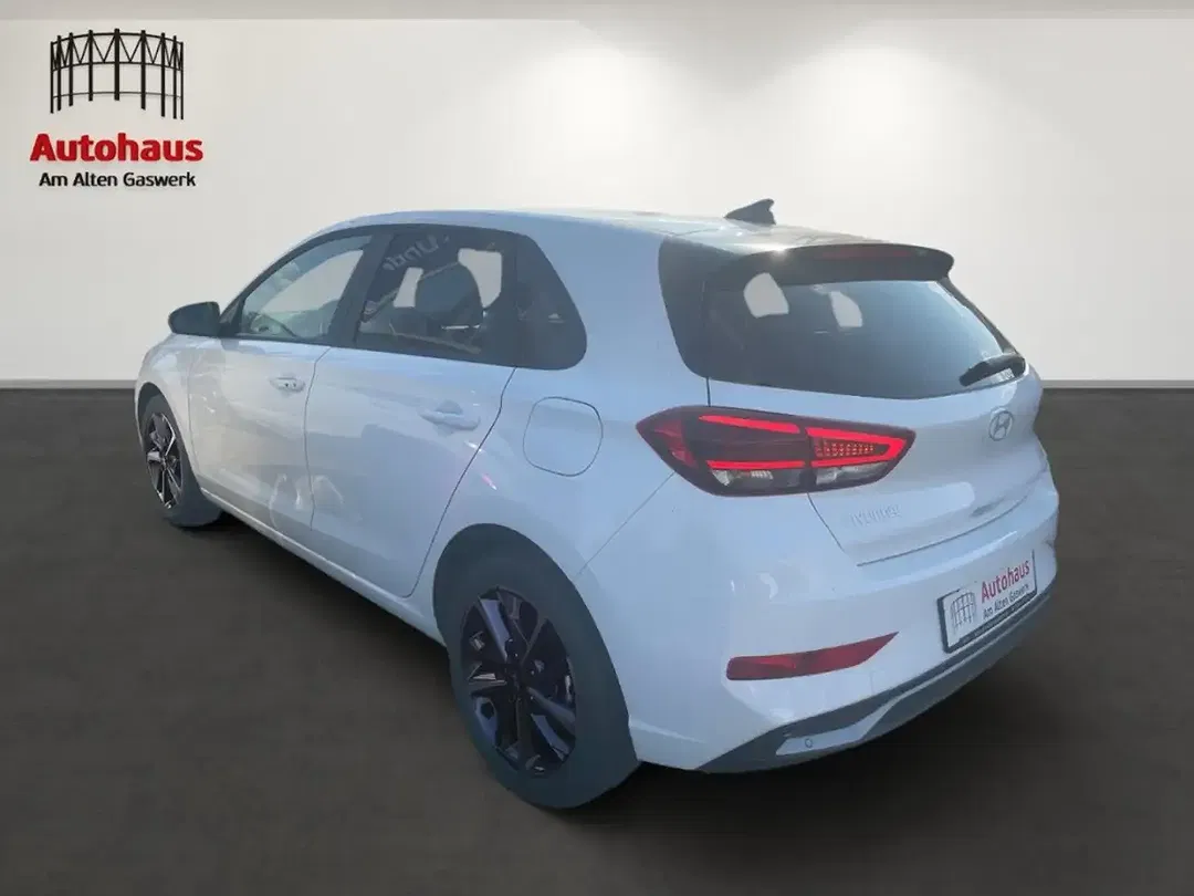 Hyundai i30 - Thumbnail 4