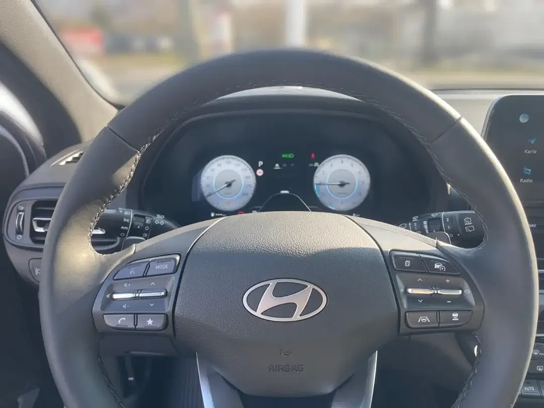 Hyundai i30 - Thumbnail 8