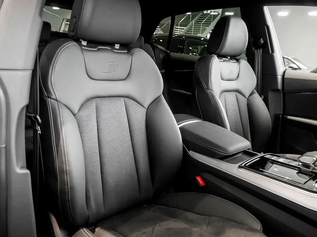 Audi Q8 - Thumbnail 6