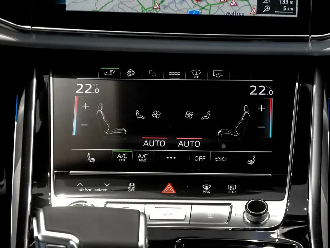 Audi Q8 - Thumbnail 8