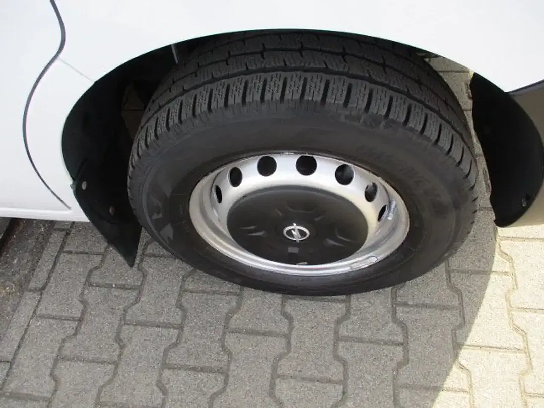 Opel Movano - Thumbnail 10