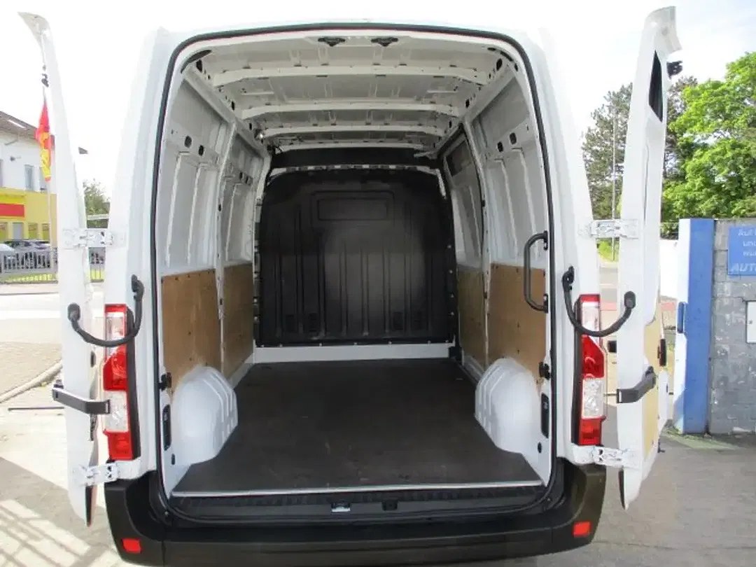 Opel Movano - Thumbnail 5