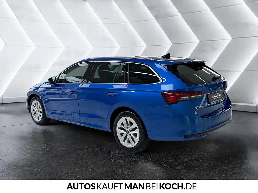 Skoda Octavia - Thumbnail 2