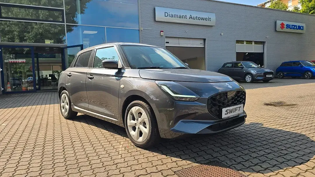 Suzuki Swift - Thumbnail 4