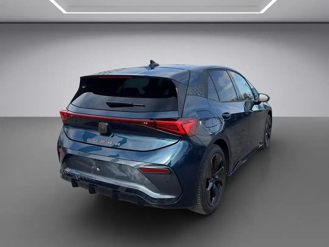 CUPRA Born - Thumbnail 5