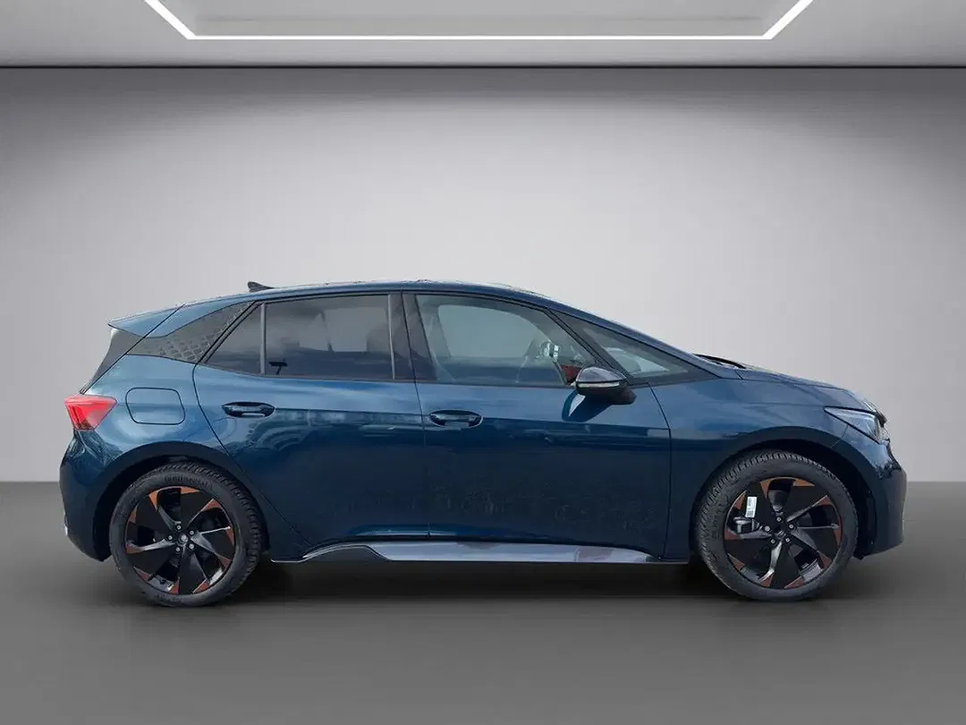 CUPRA Born - Thumbnail 6