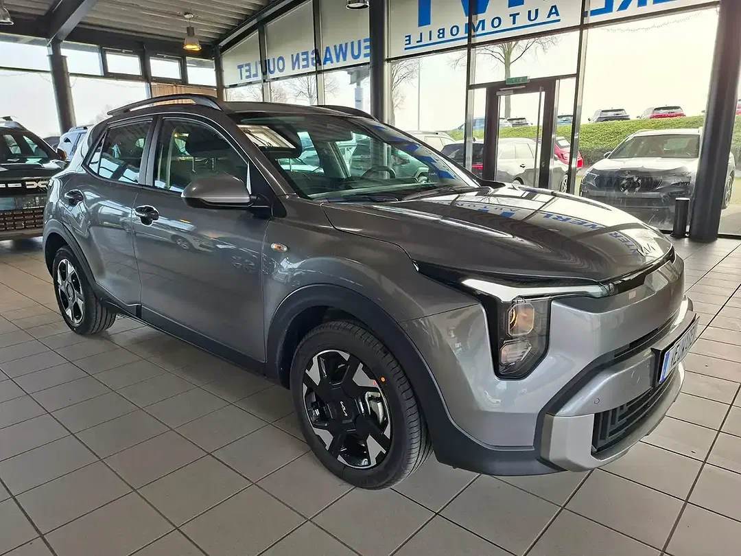 Kia Stonic - Thumbnail 4
