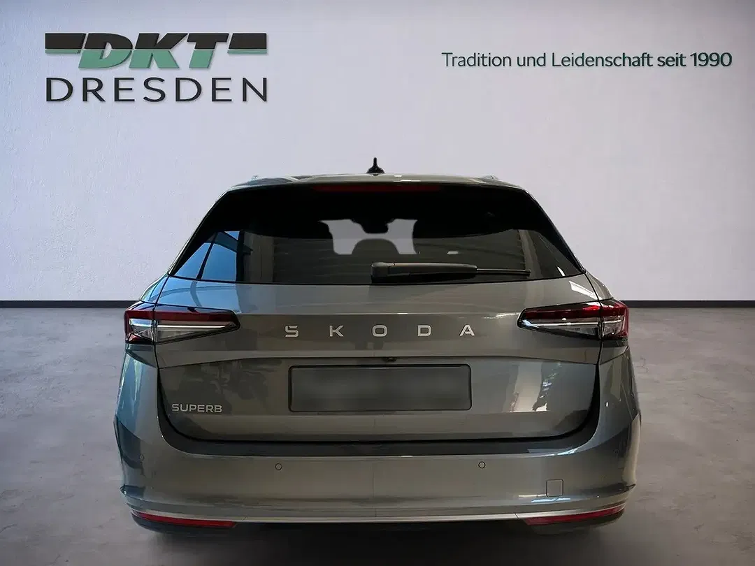 Skoda Superb - Thumbnail 4