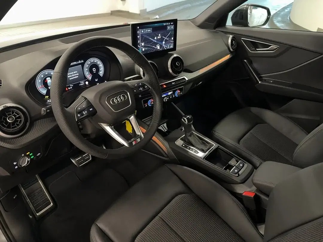 Audi Q2 - Thumbnail 12