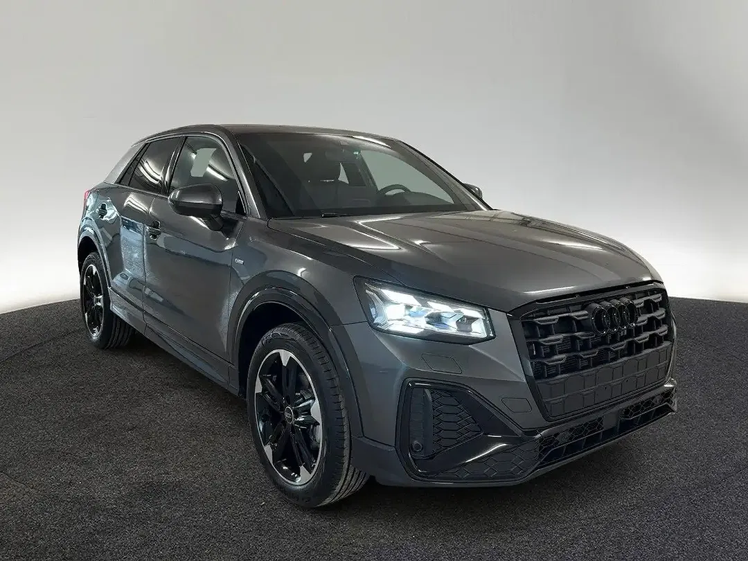 Audi Q2 - Thumbnail 3