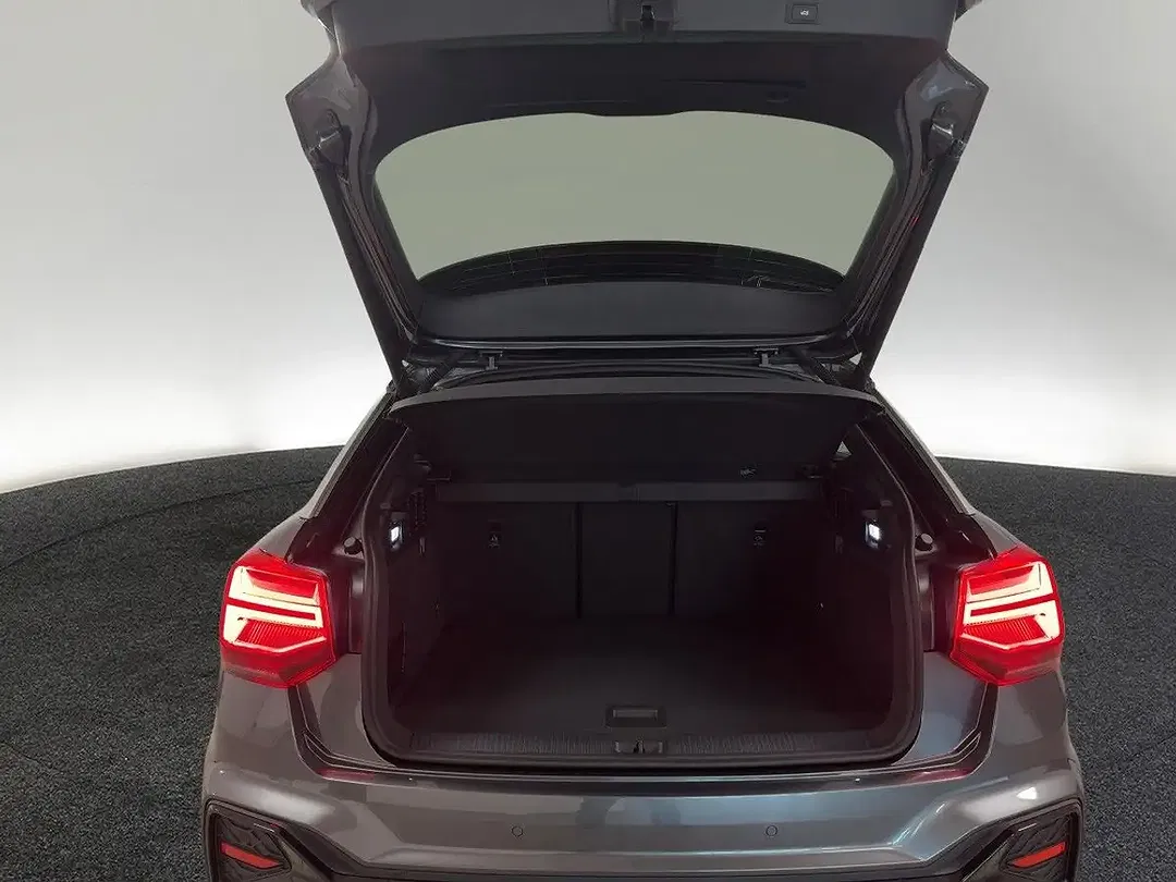 Audi Q2 - Thumbnail 4