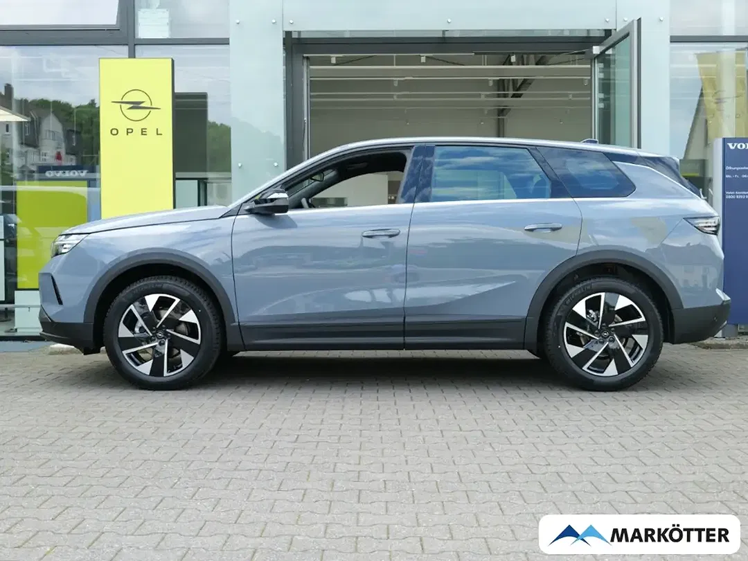 Opel Grandland - Thumbnail 3