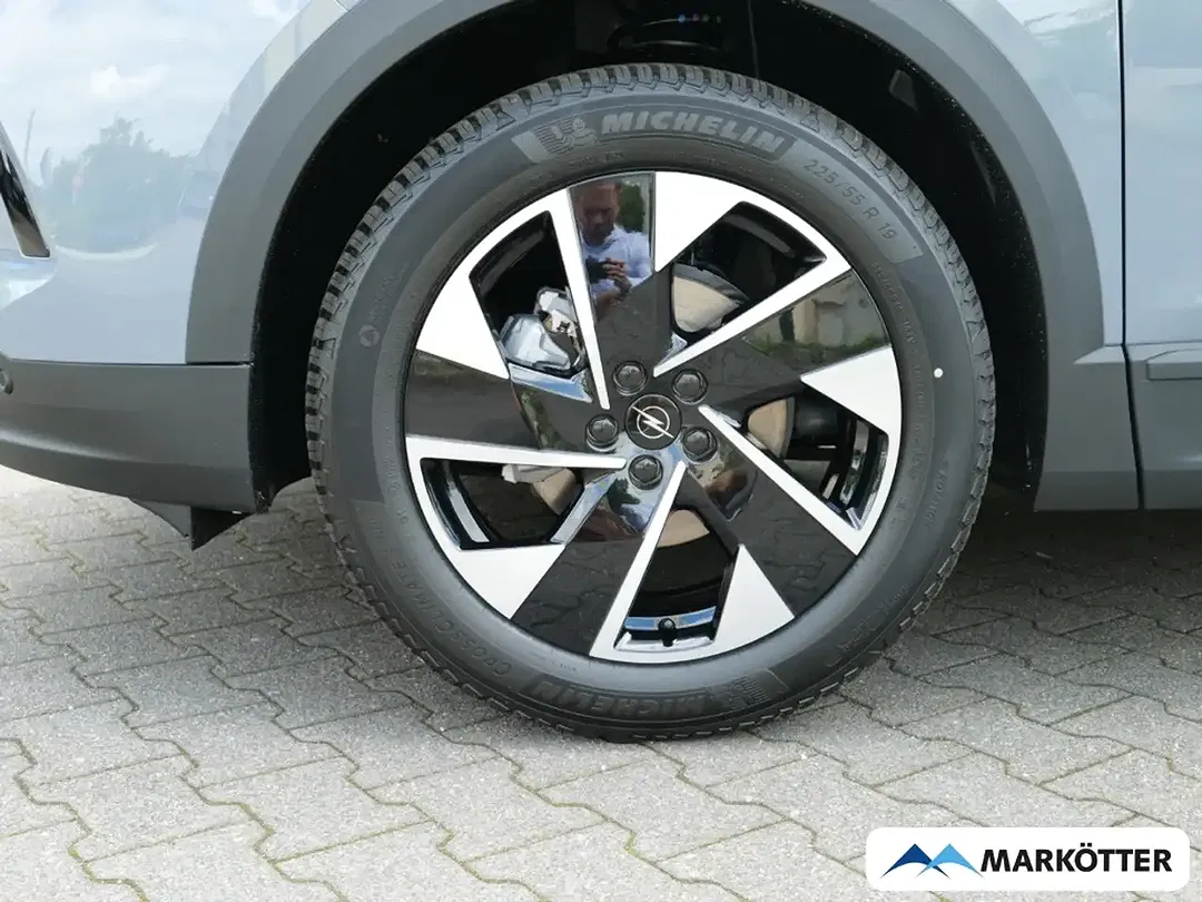 Opel Grandland - Thumbnail 8
