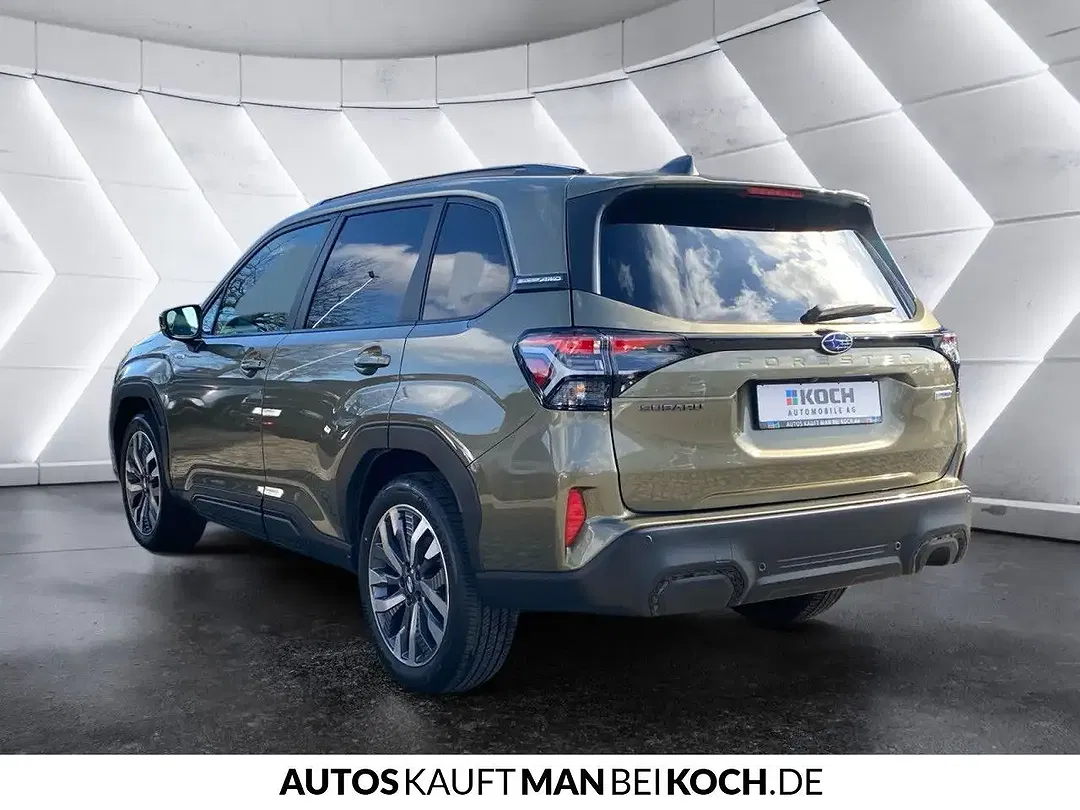 Subaru Forester - Thumbnail 2
