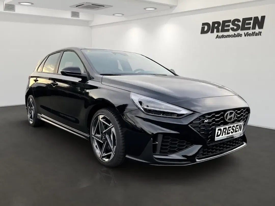 Hyundai i30 - Thumbnail 2