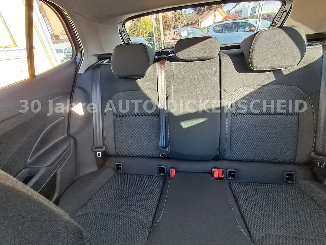 Skoda Fabia - Thumbnail 12