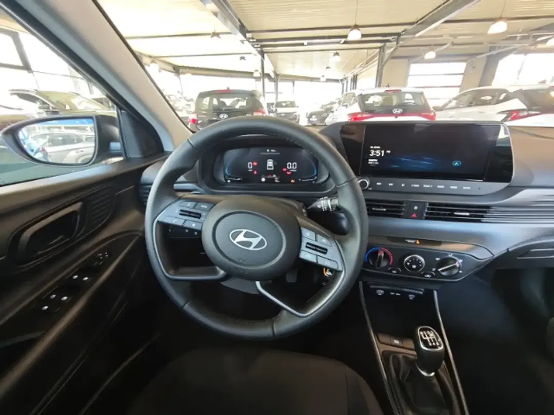 Hyundai i20 - Thumbnail 11