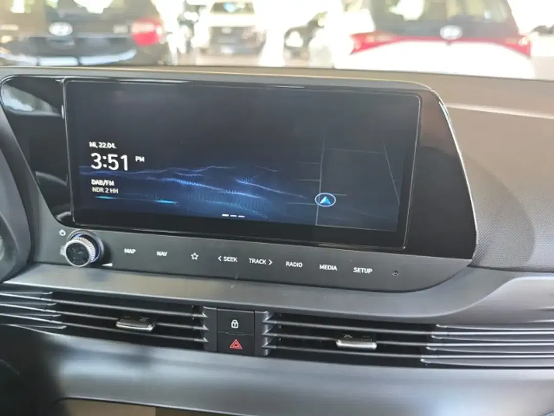 Hyundai i20 - Thumbnail 13