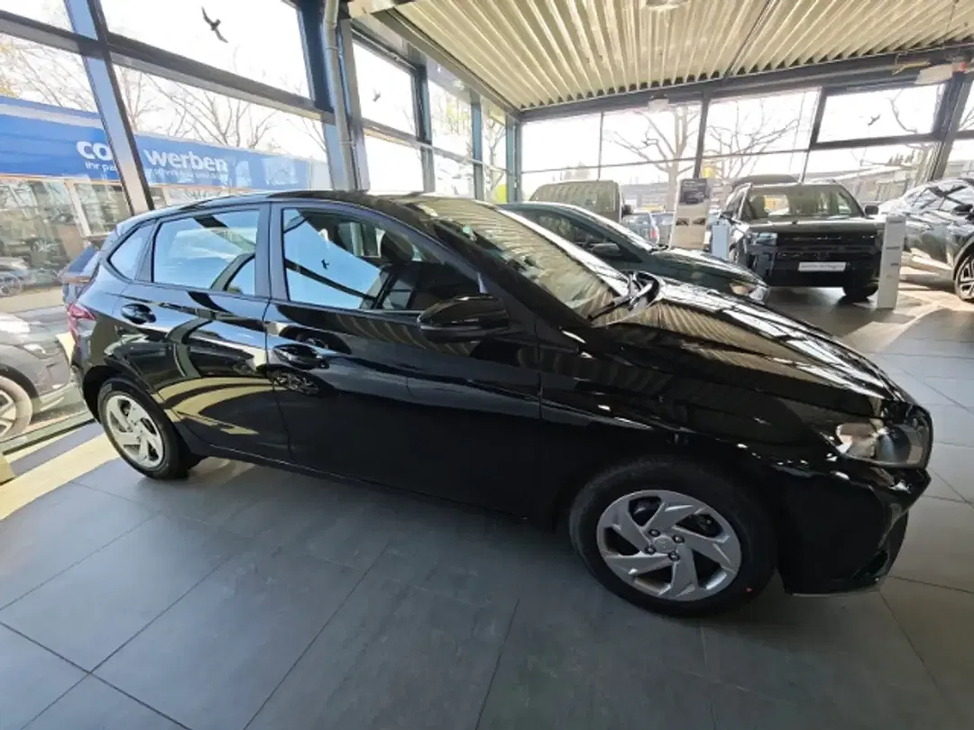 Hyundai i20 - Thumbnail 5
