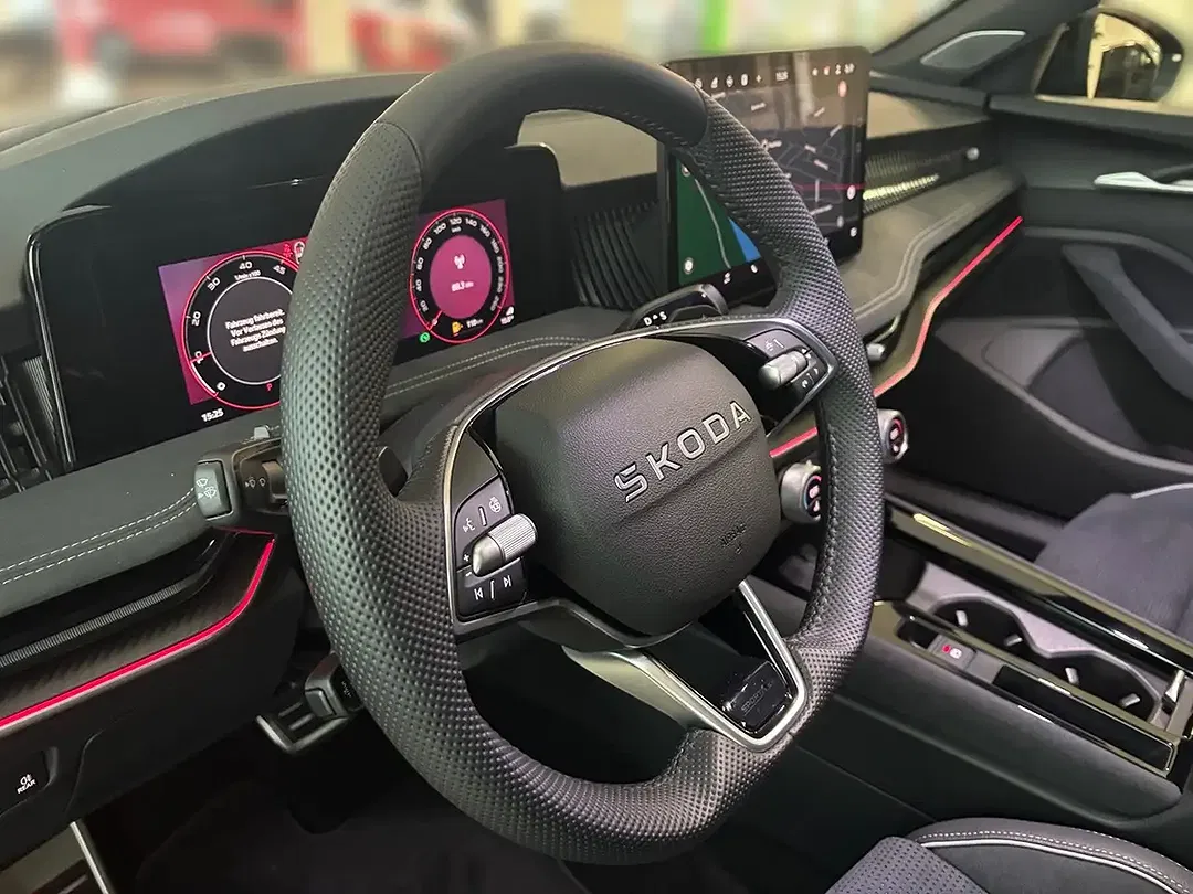 Skoda Superb - Thumbnail 7