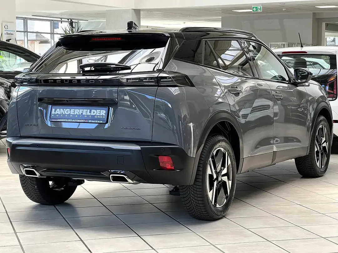 Peugeot 2008 - Thumbnail 3