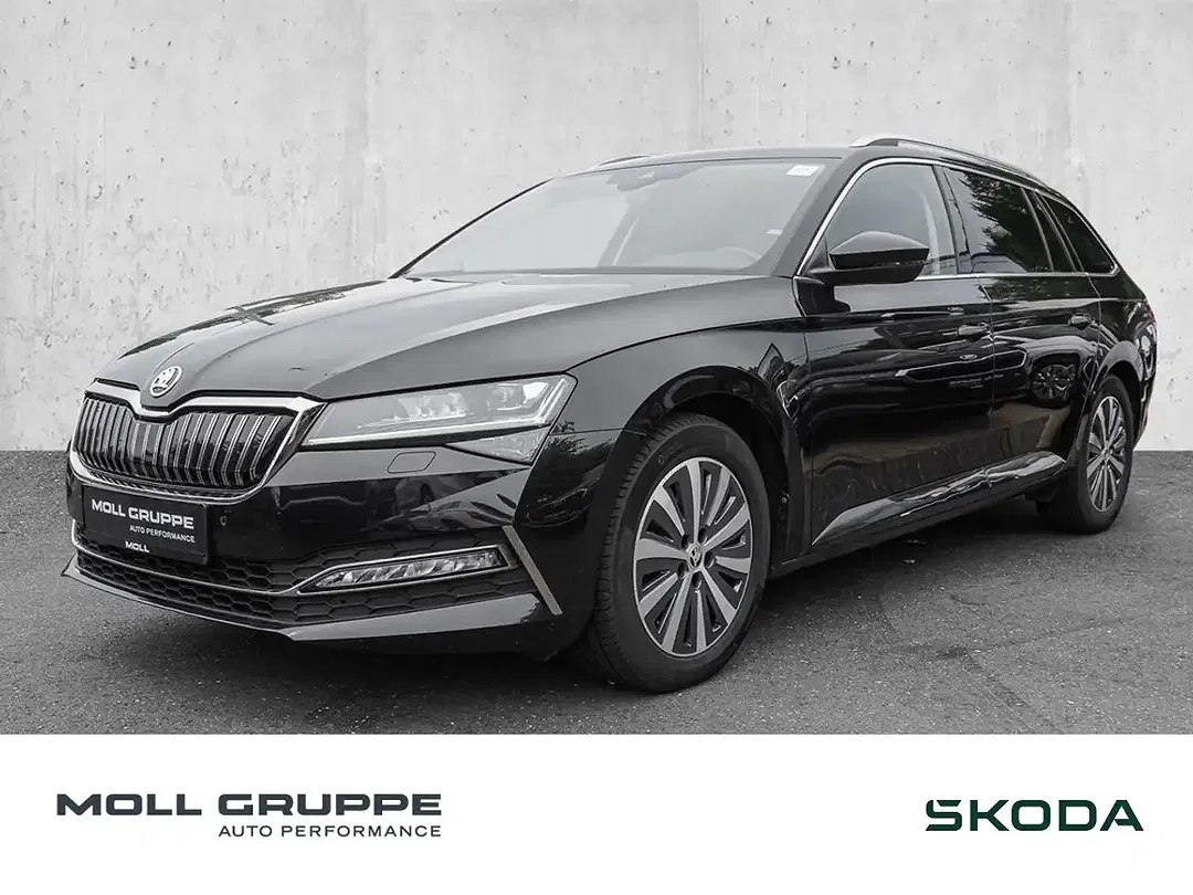 Skoda Superb - Thumbnail 1