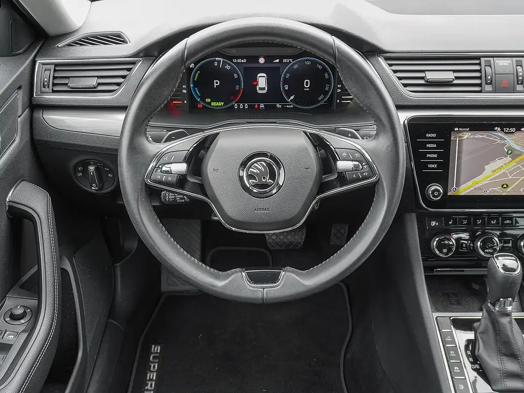 Skoda Superb - Thumbnail 11