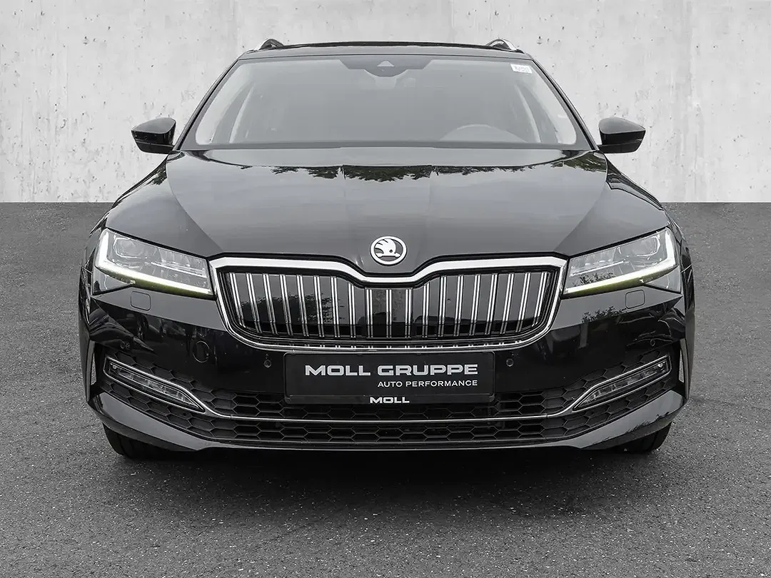 Skoda Superb - Thumbnail 3