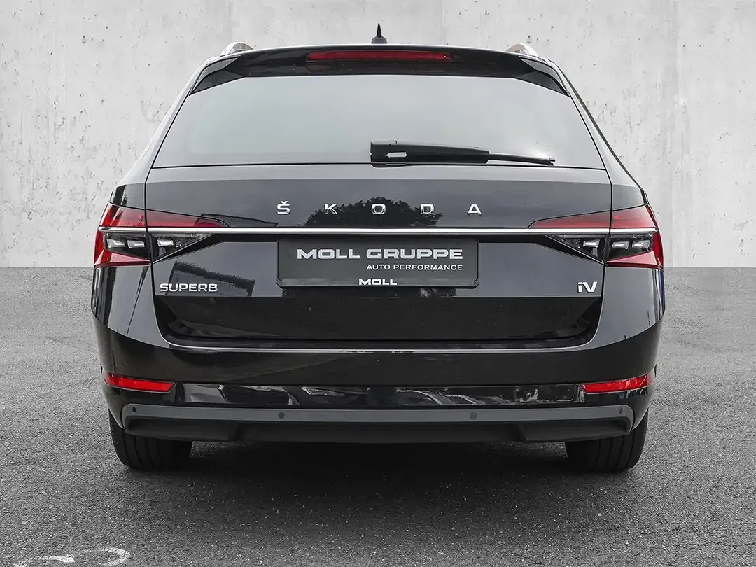 Skoda Superb - Thumbnail 6