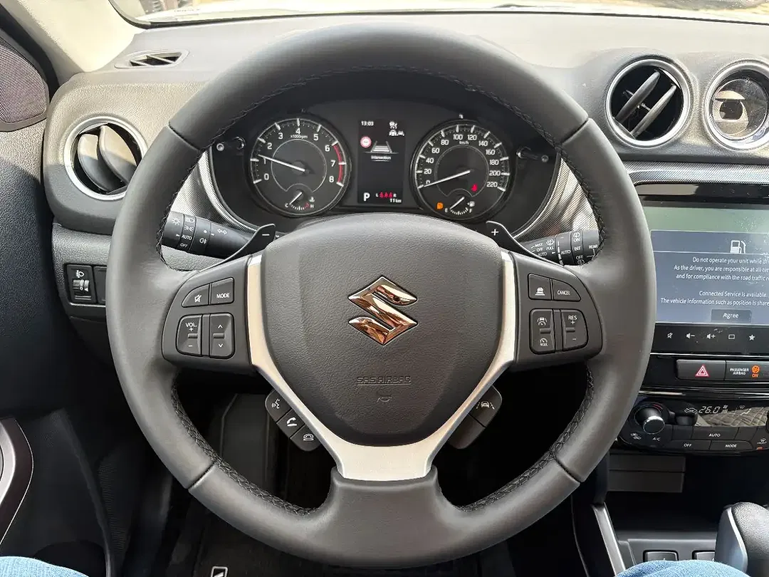 Suzuki Vitara - Thumbnail 6