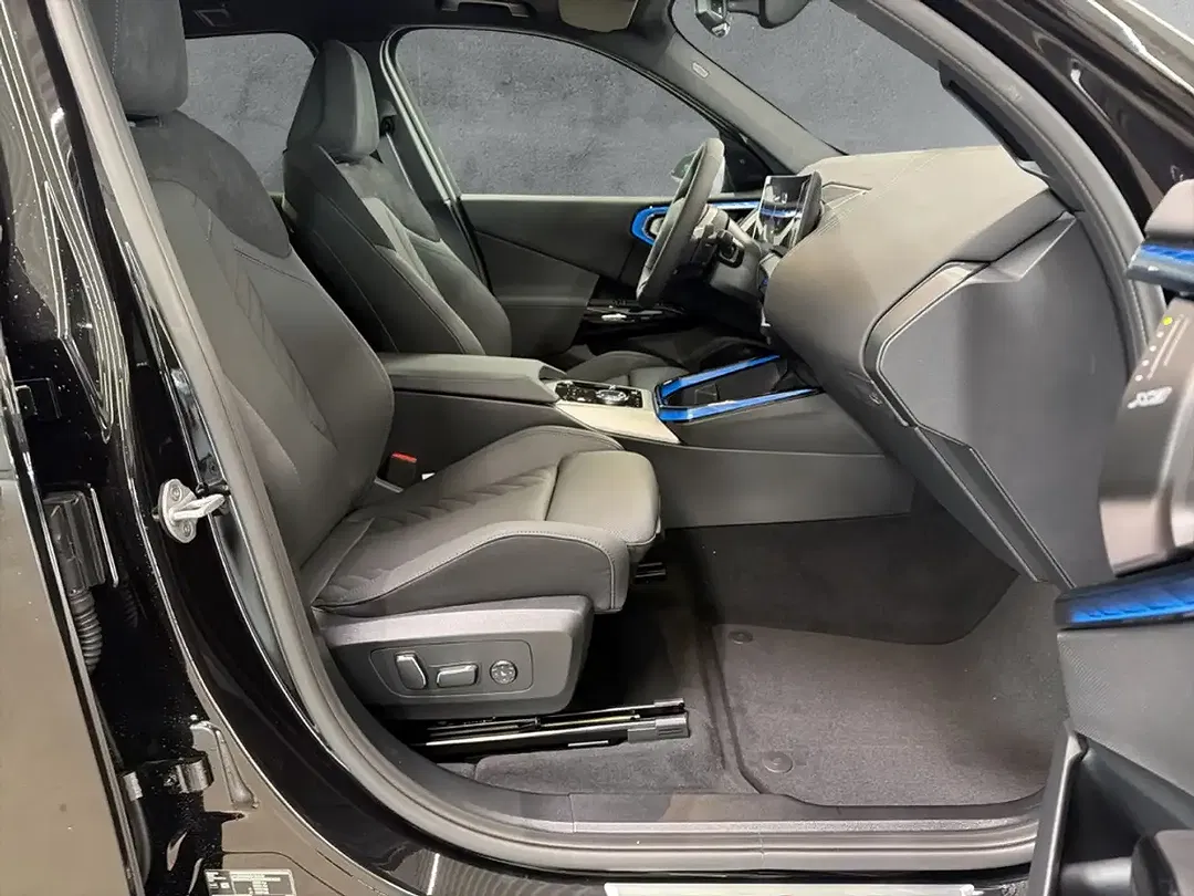 BMW X3 - Thumbnail 11
