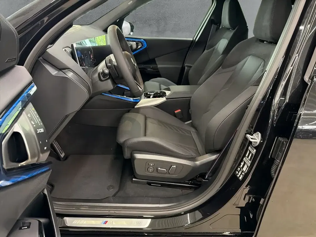 BMW X3 - Thumbnail 8