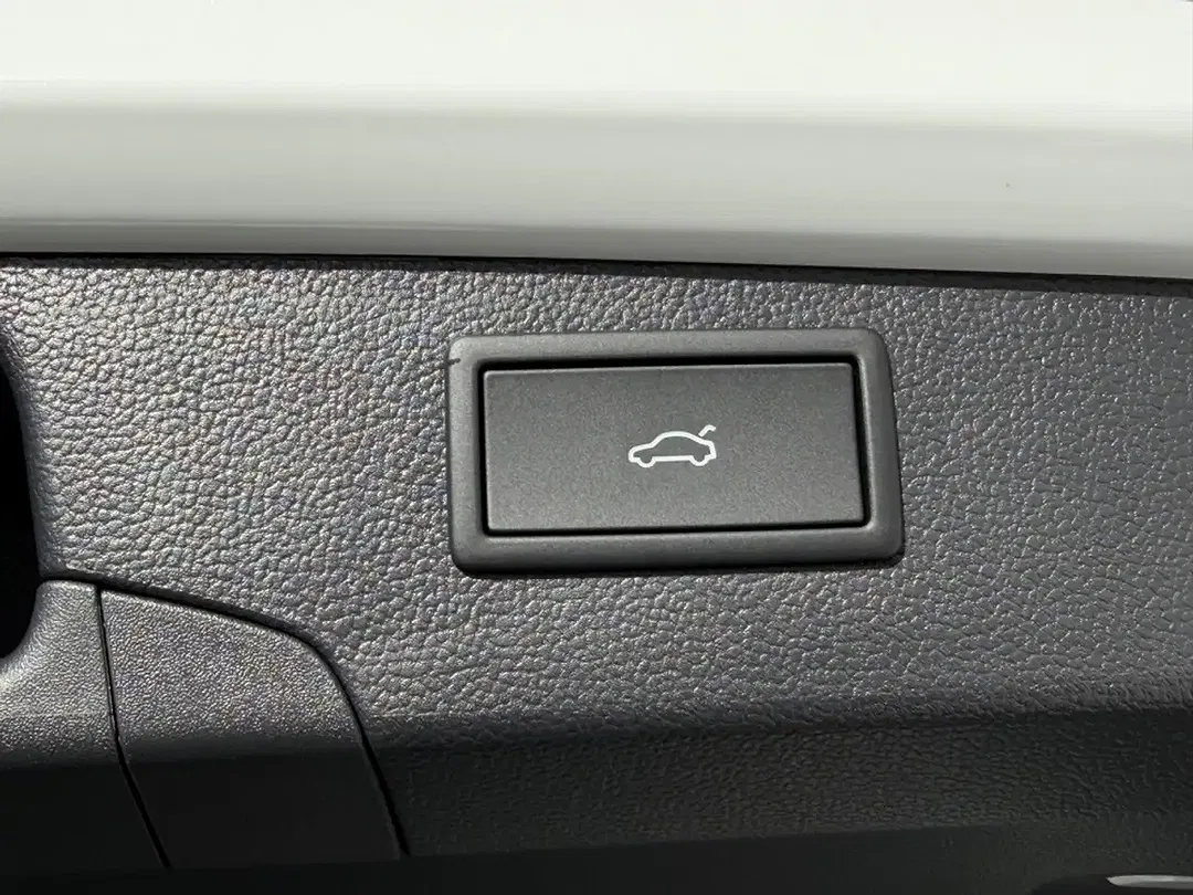 Volkswagen Passat Variant - Thumbnail 11