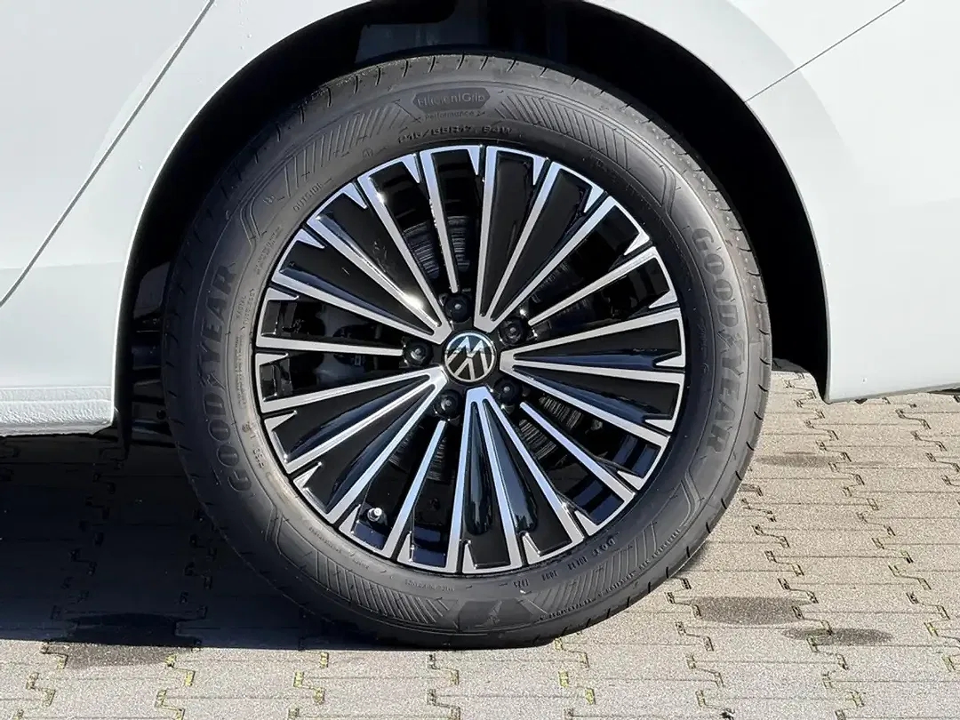 Volkswagen Passat Variant - Thumbnail 7