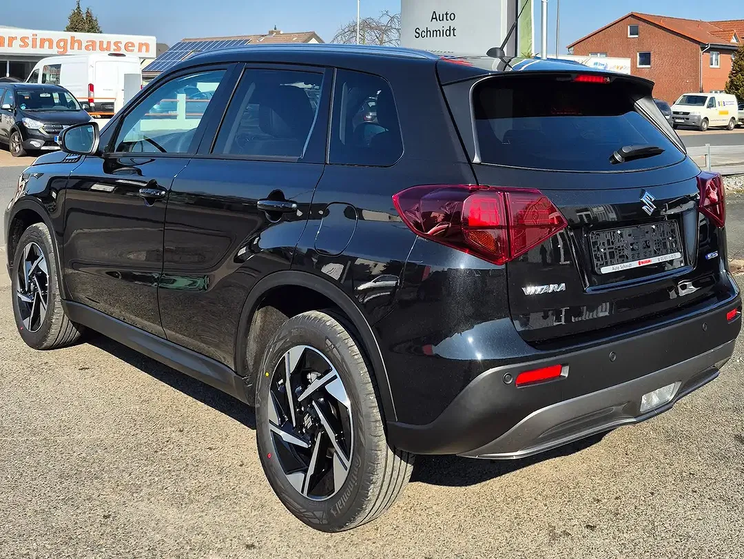 Suzuki Vitara - Thumbnail 10